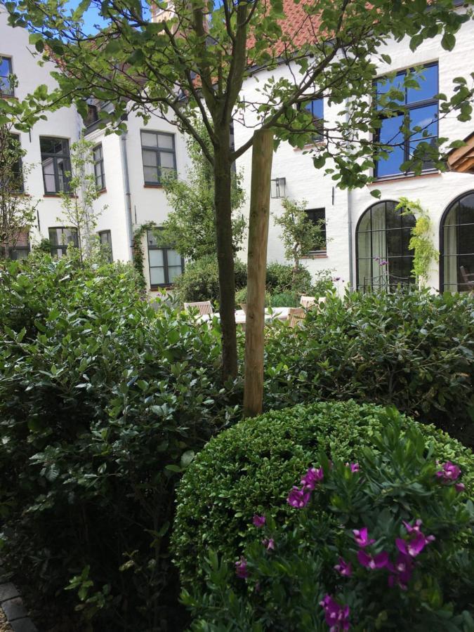The Herring'S Residence - Stylish Private Cottage With Breakfast In Historic Center - Adults-Only Bruges Exterior photo