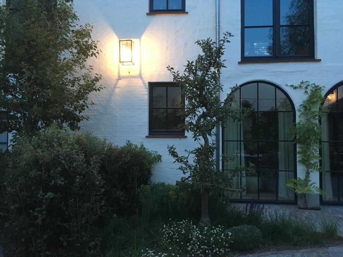 The Herring'S Residence - Stylish Private Cottage With Breakfast In Historic Center - Adults-Only Bruges Exterior photo