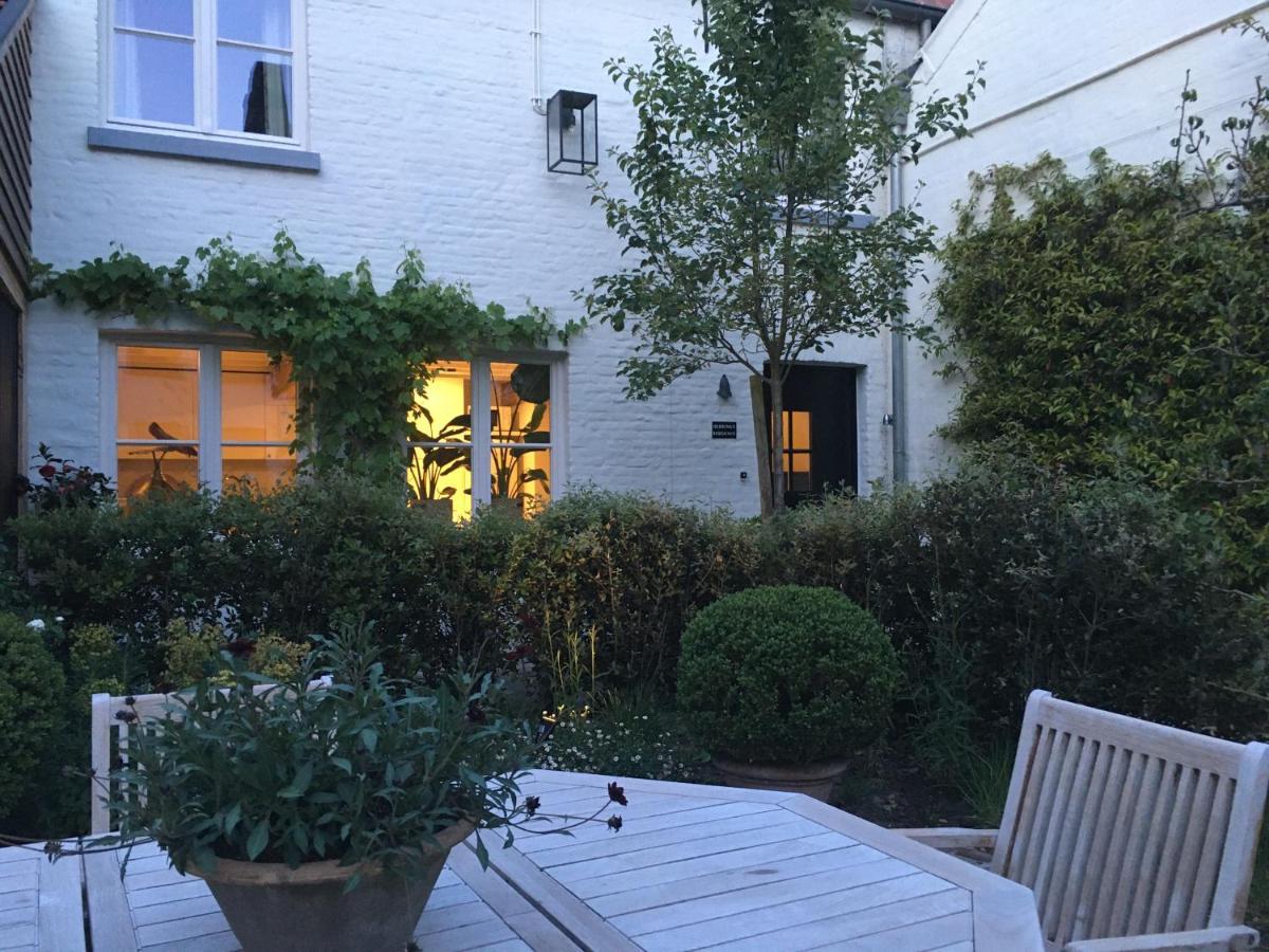 The Herring'S Residence - Stylish Private Cottage With Breakfast In Historic Center - Adults-Only Bruges Exterior photo